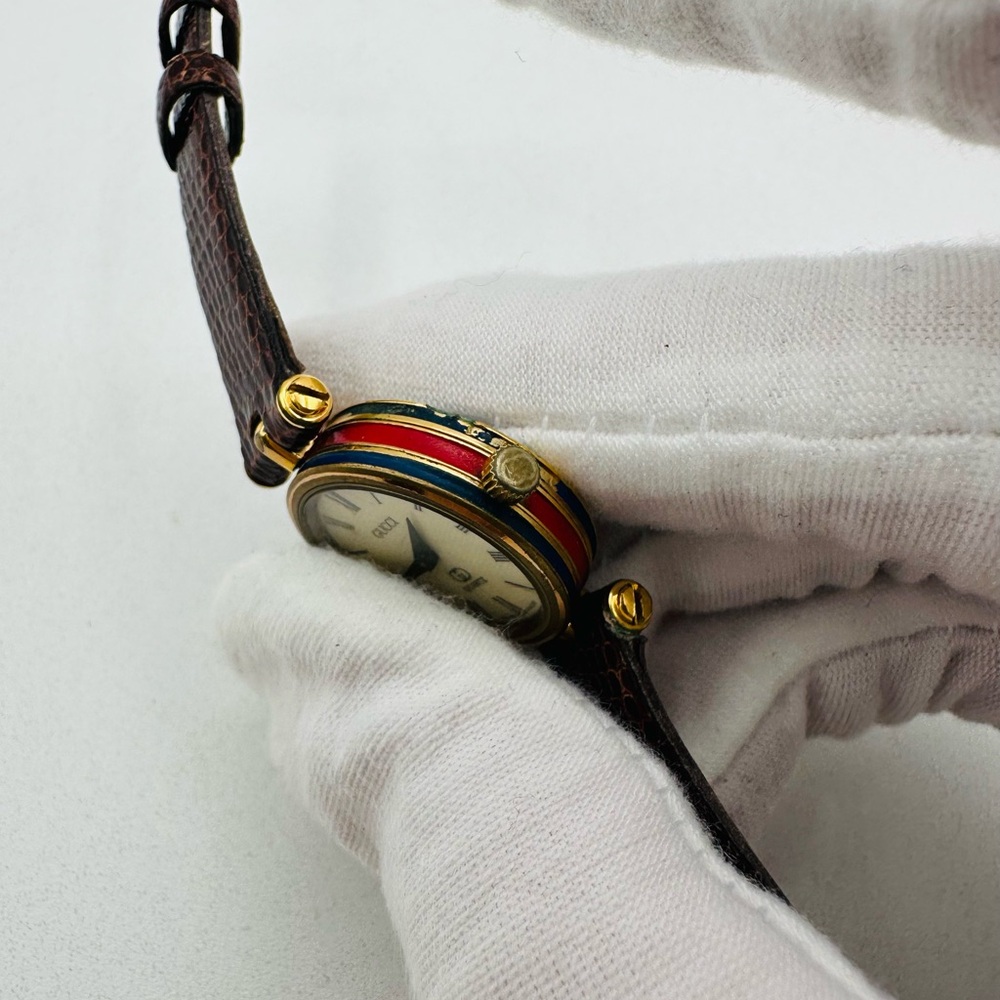 Gucci Sherry Enamel Watch - Picture 3 of 11